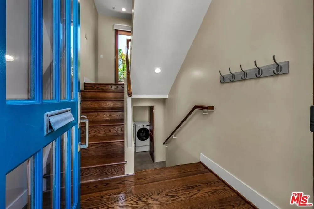 308 Gull Street Manhattan Beach, CA 90266
