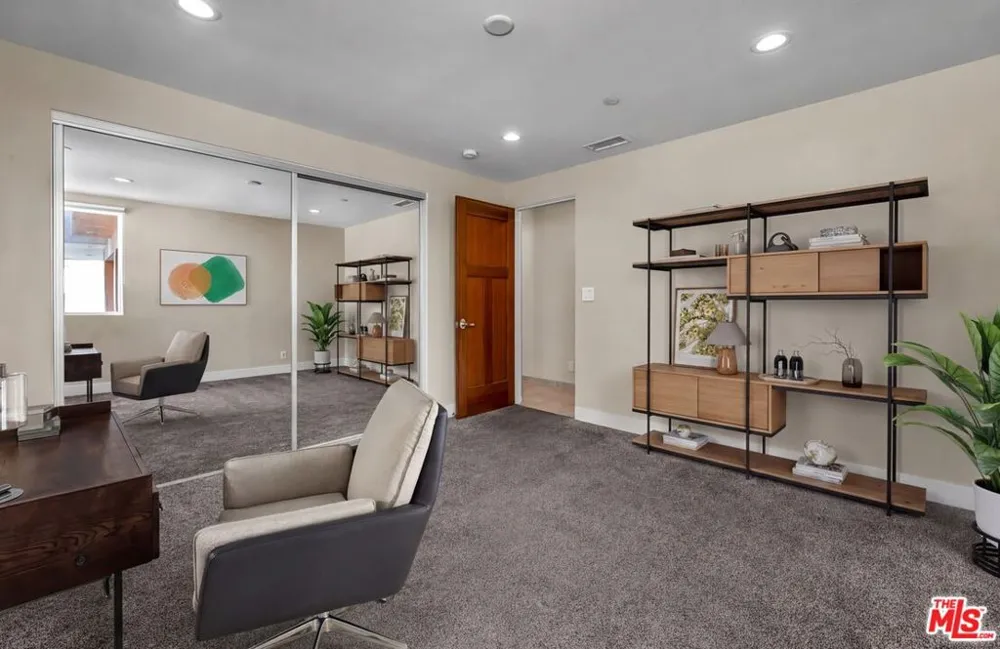 308 Gull Street Manhattan Beach, CA 90266