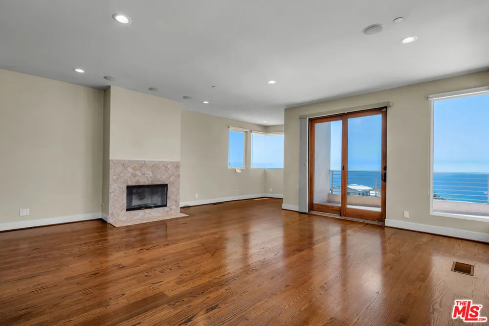 308 Gull Street Manhattan Beach, CA 90266