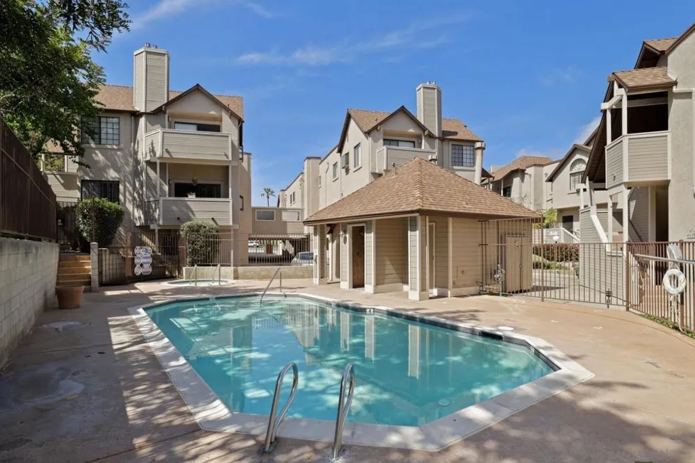 9260 Towne Centre Dr #17 San Diego, CA 92121