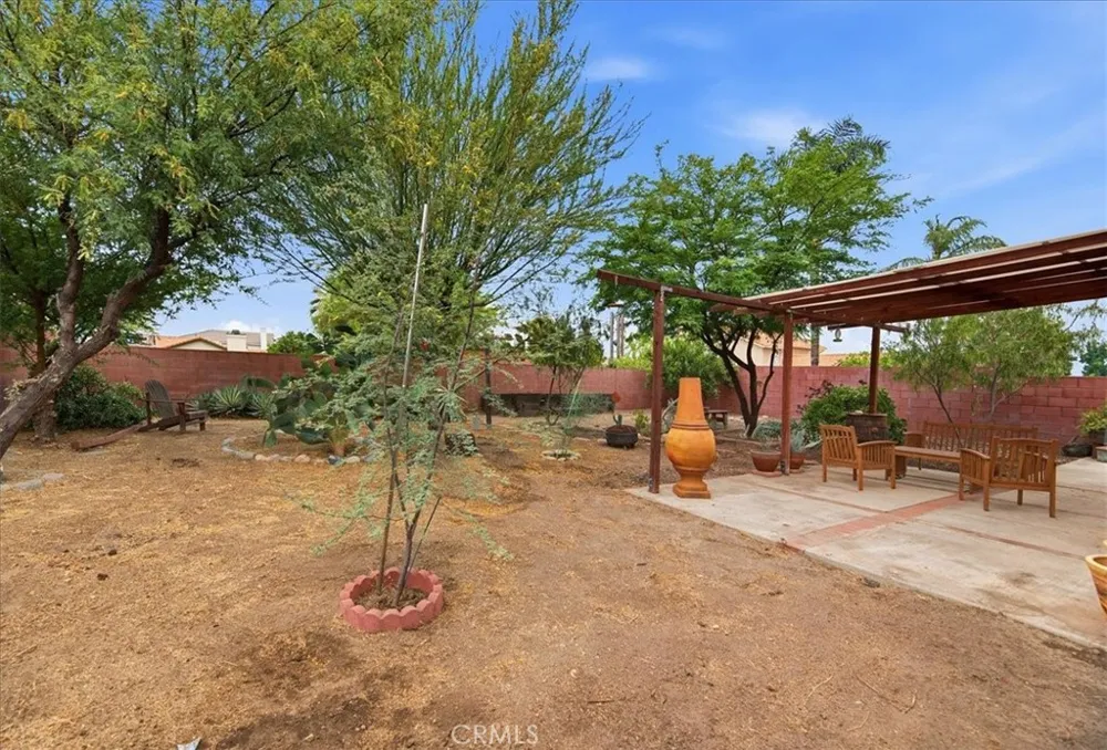 1547 Columbia Street Redlands, CA 92374