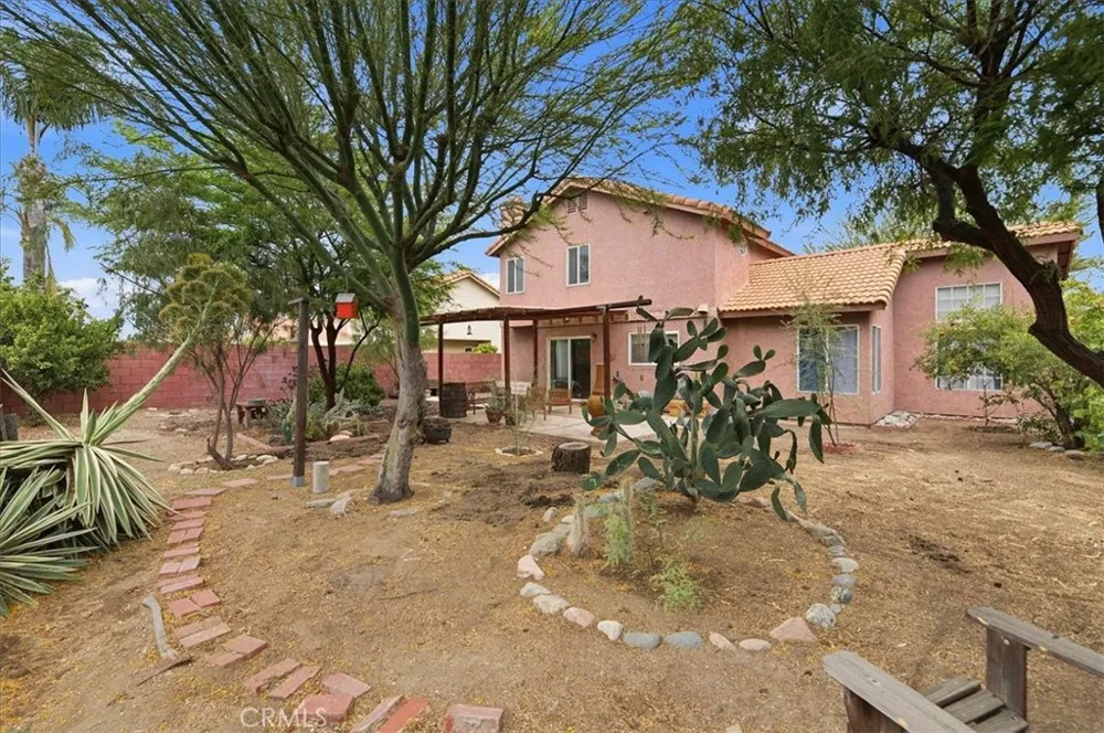 1547 Columbia Street Redlands, CA 92374