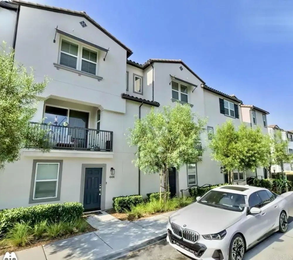 468 Carina Glen Escondido, CA 92025