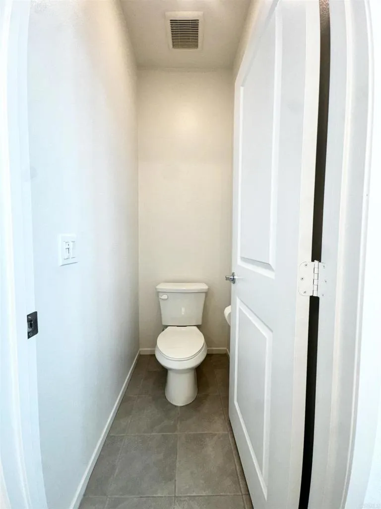 468 Carina Glen Escondido, CA 92025
