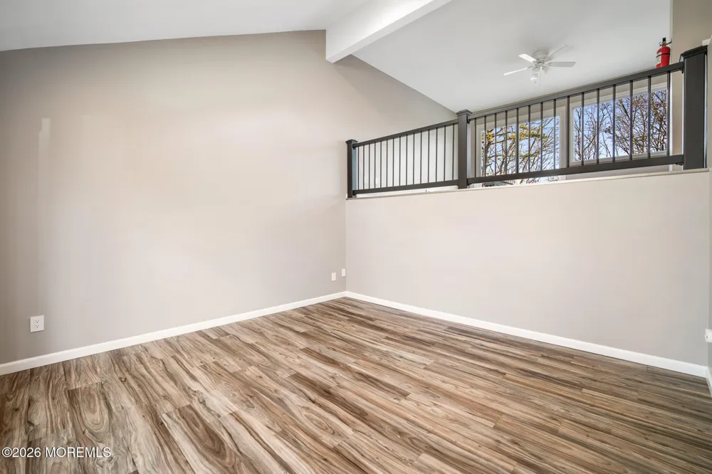 12 6th Street Barnegat, NJ 08005