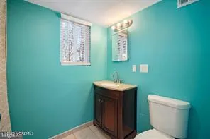 12 6th Street Barnegat, NJ 08005