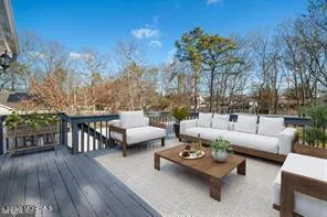 12 6th Street Barnegat, NJ 08005