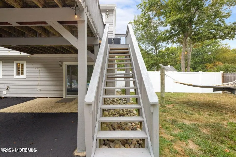 12 6th Street Barnegat, NJ 08005