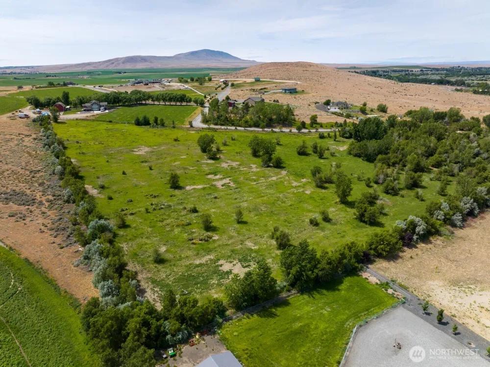0 Sand Hill Dr West Richland, WA 99353