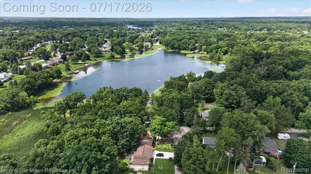 744 S Park Street Highland Charter Township, MI 48356