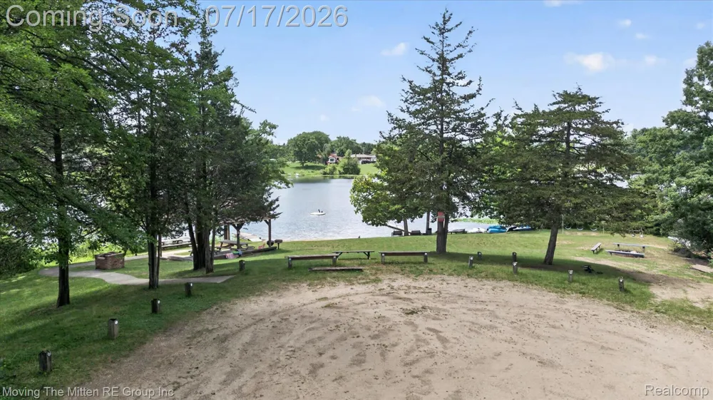 744 S Park Street Highland Charter Township, MI 48356