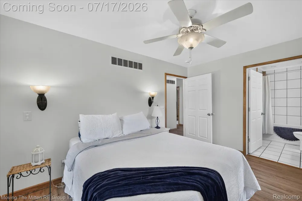 744 S Park Street Highland Charter Township, MI 48356