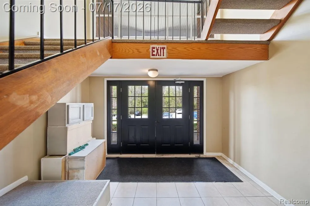 525 Fairbrook Street #207 Northville City, MI 48167