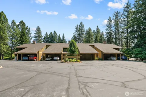 8975 Icicle Road ##C