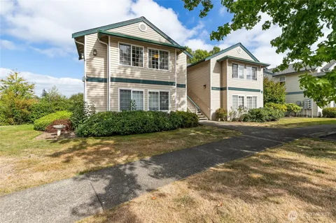 631 W Horton Way #219