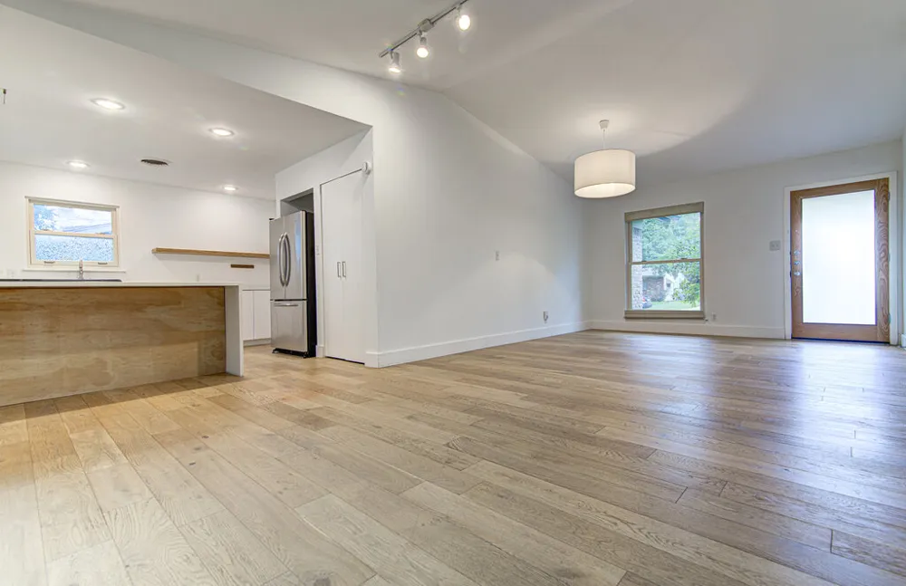 2704 Nottingham Lane Austin, TX 78704
