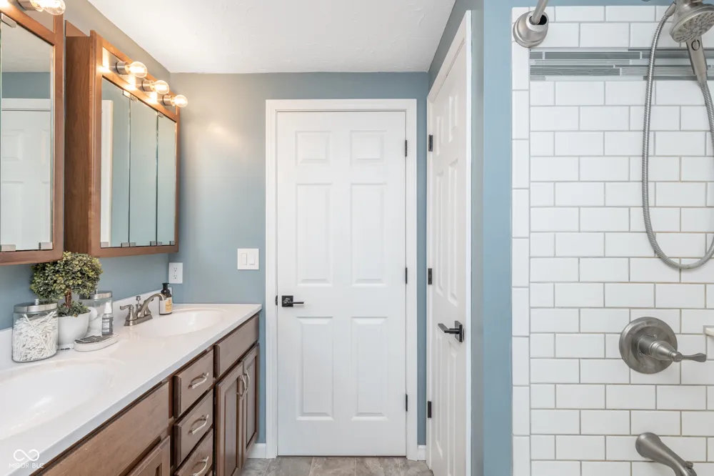 512 W Washington Street Alexandria, IN 46001