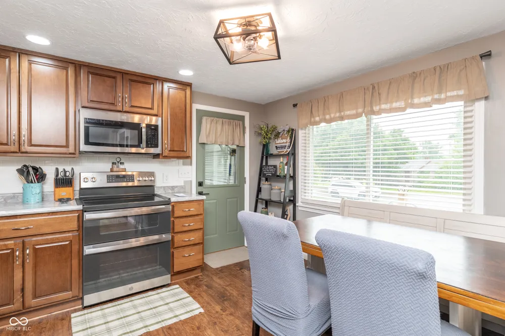 512 W Washington Street Alexandria, IN 46001