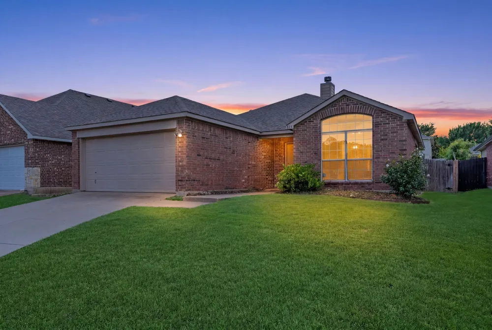 834 Hazels Way Anna, TX 75409
