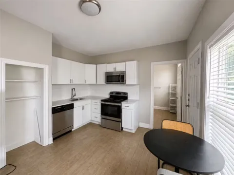 3720 Sockwell Boulevard #5