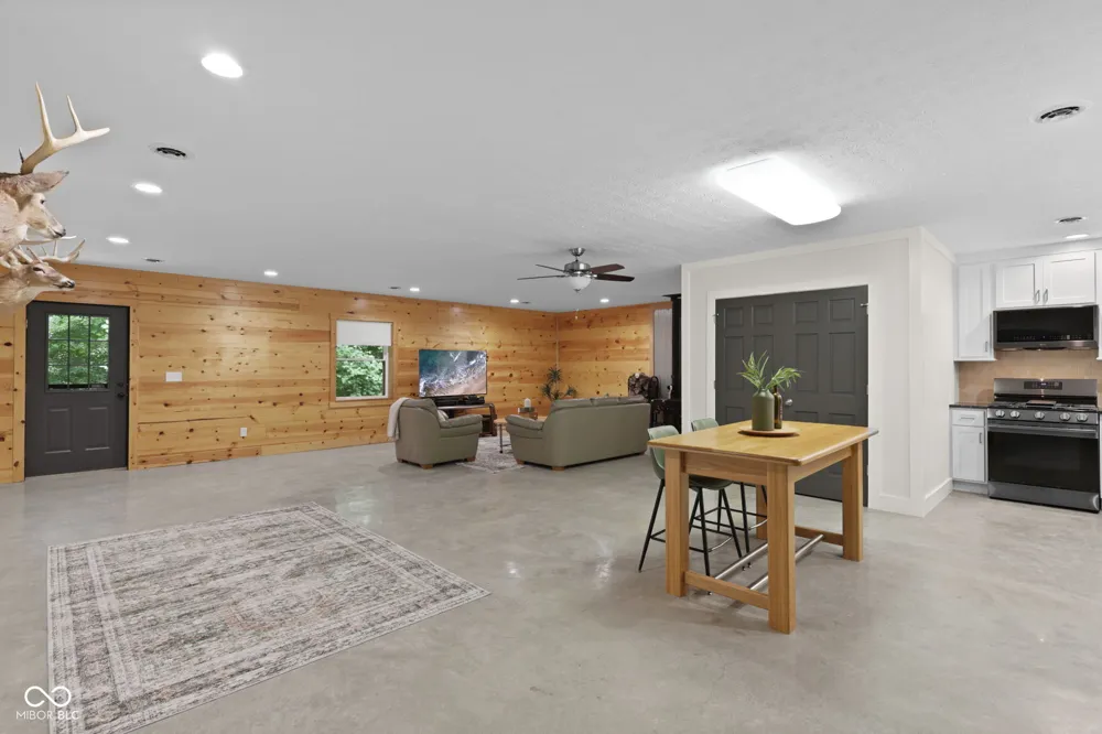 0 E Washboard Road Bloomfield, IN 47424