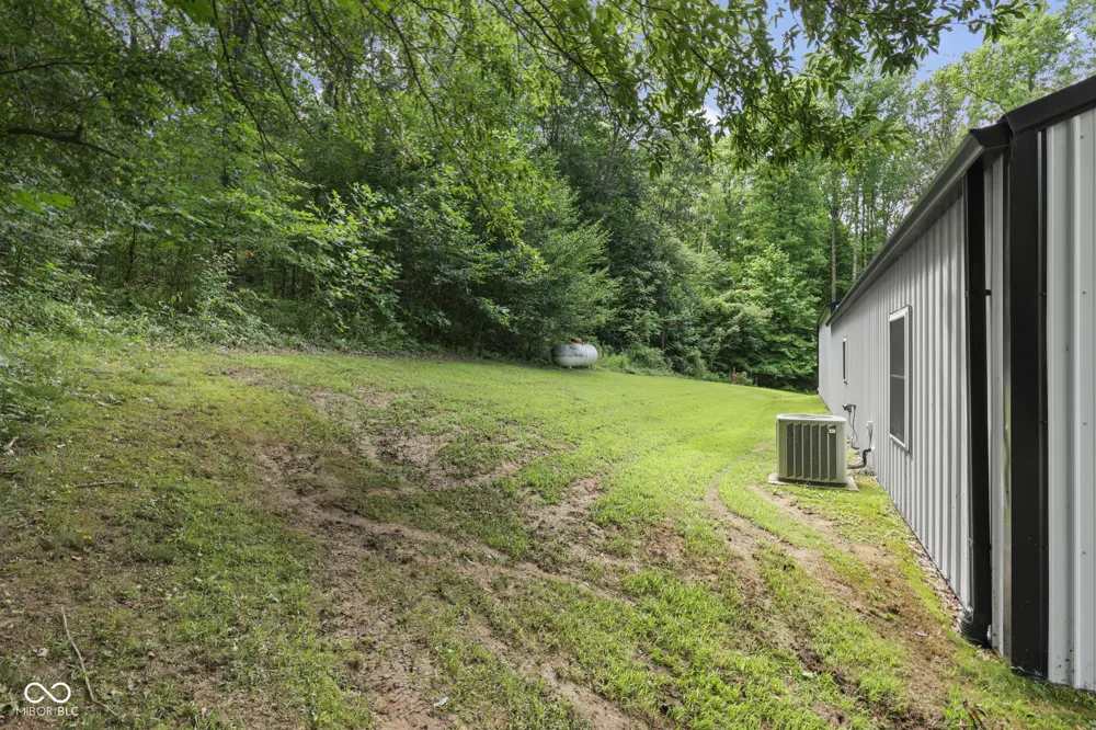 0 E Washboard Road Bloomfield, IN 47424