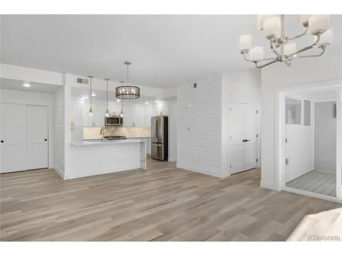 1308 SNOWBERRY LANE #304