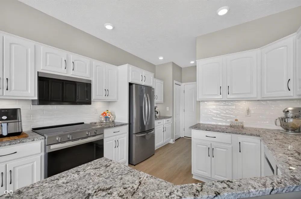 125 Cardinal Lane Alexandria, IN 46001