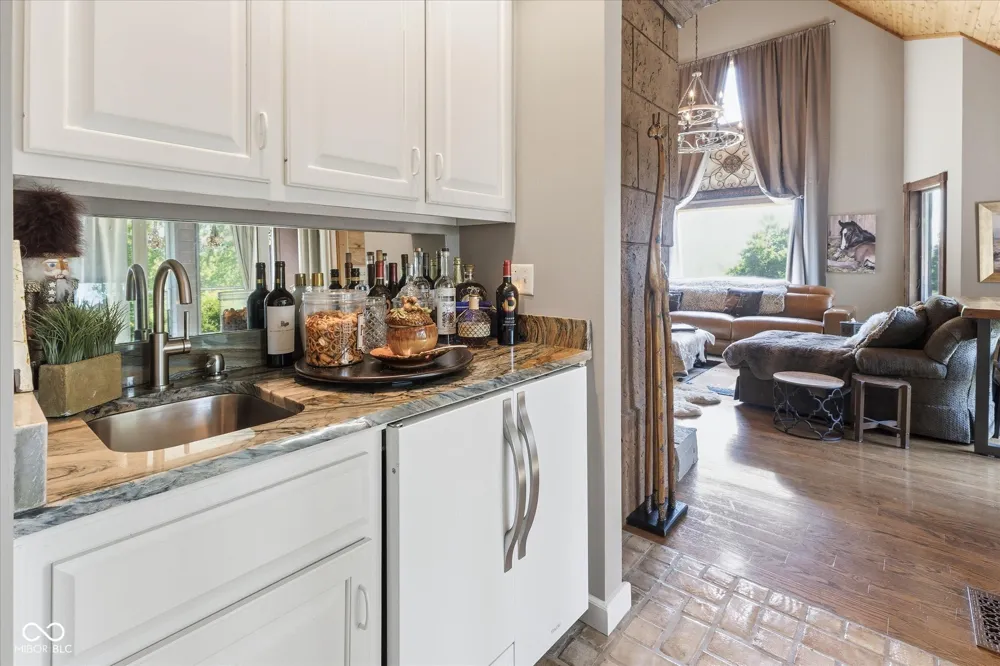 8174 Kivett Road Monrovia, IN 46157