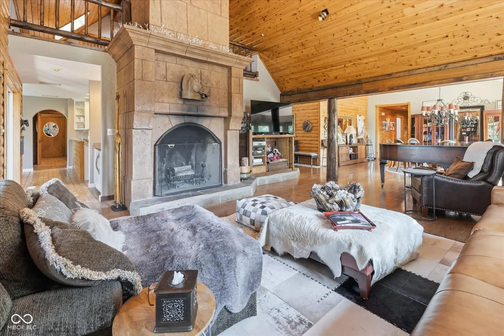 8174 Kivett Road Monrovia, IN 46157