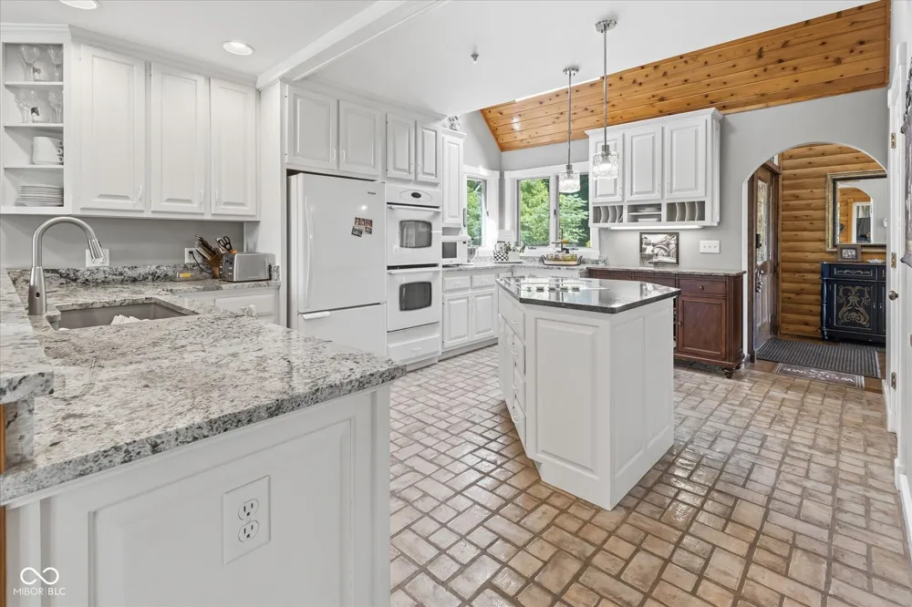 8174 Kivett Road Monrovia, IN 46157