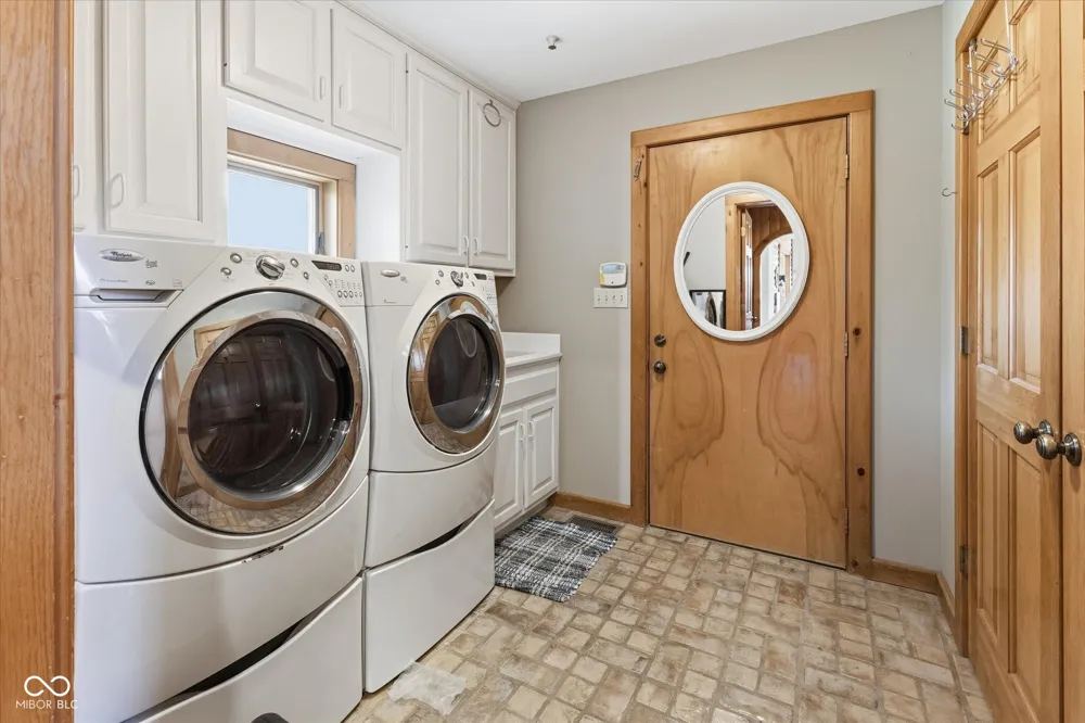 8174 Kivett Road Monrovia, IN 46157