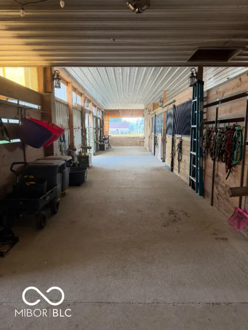 8174 Kivett Road Monrovia, IN 46157