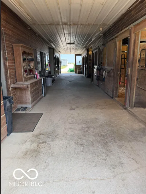 8174 Kivett Road Monrovia, IN 46157