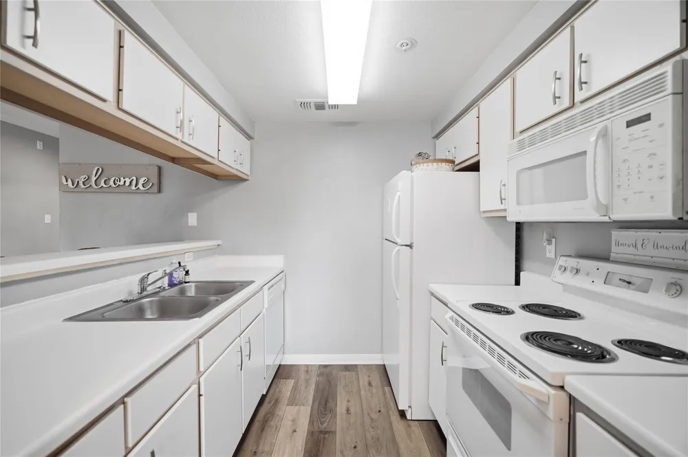 12800 Melville Drive #A207 Montgomery, TX 77356