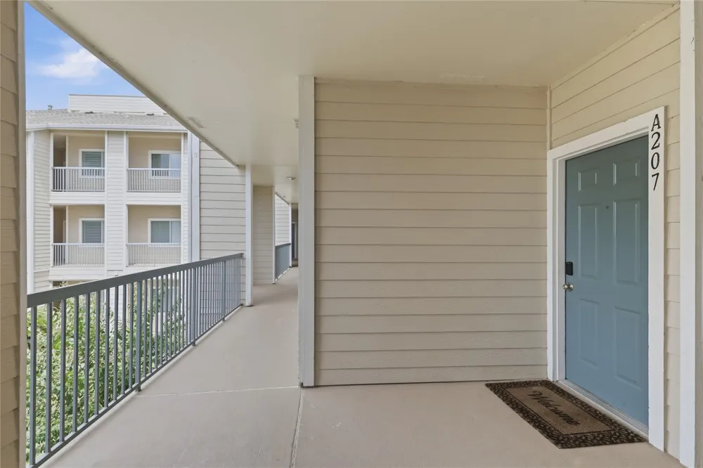 12800 Melville Drive #A207 Montgomery, TX 77356