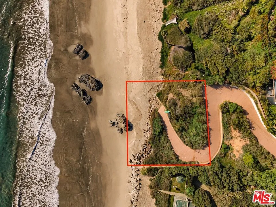 33398 Pacific Coast Highway Malibu, CA 90265