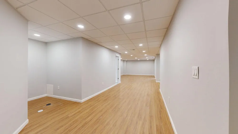 3019 Spurway Drive Ann Arbor, MI 48105