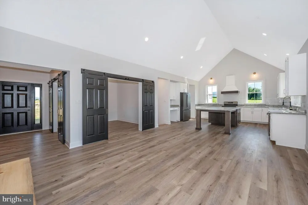 17023 RAVEN ROCK ROAD Sabillasville, MD 21780