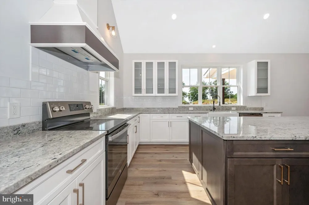 17023 RAVEN ROCK ROAD Sabillasville, MD 21780
