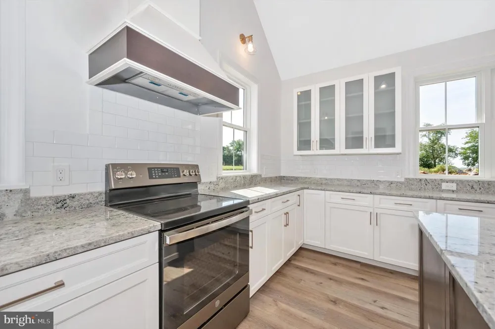 17023 RAVEN ROCK ROAD Sabillasville, MD 21780