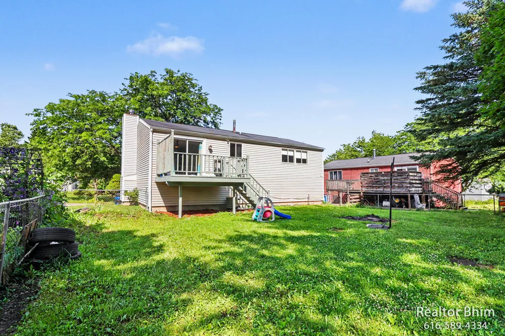 6007 Rockingham Drive Eaton Township, MI 48911