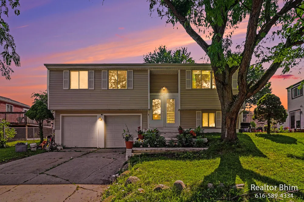 6007 Rockingham Drive Eaton Township, MI 48911