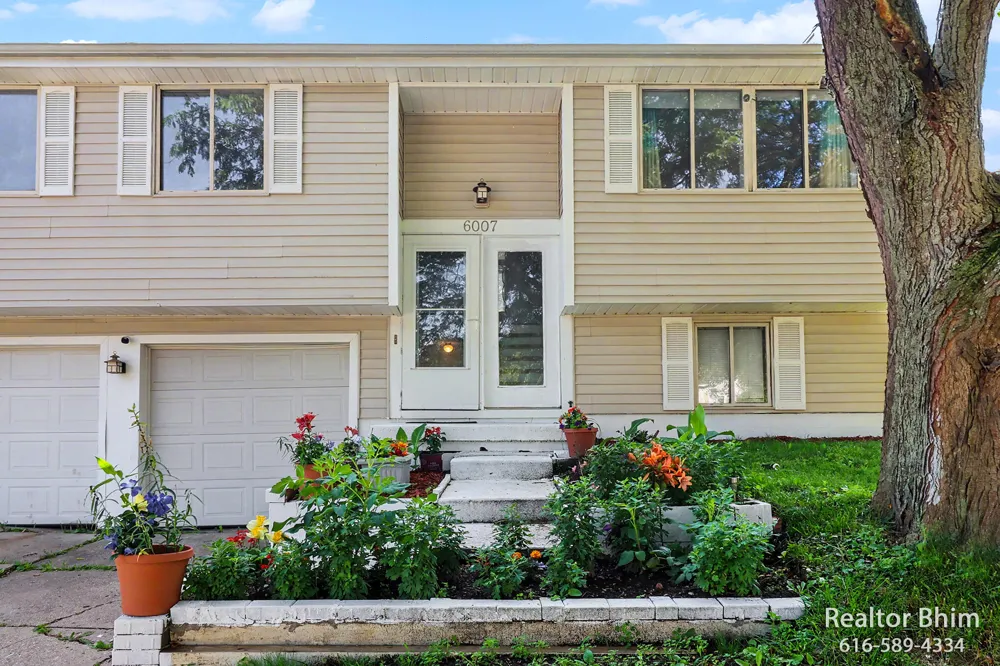 6007 Rockingham Drive Eaton Township, MI 48911