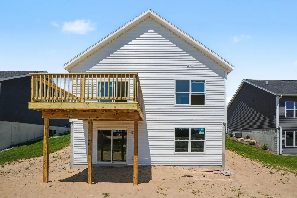 2489 Gray Wolf Way Fruitport Charter Township, MI 49444