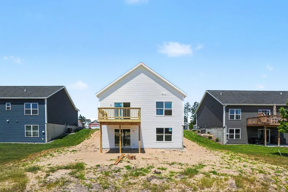 2489 Gray Wolf Way Fruitport Charter Township, MI 49444