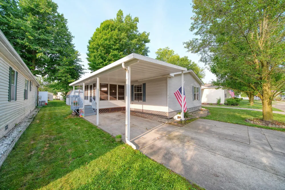 510 Missouri River Court Adrian City, MI 49221