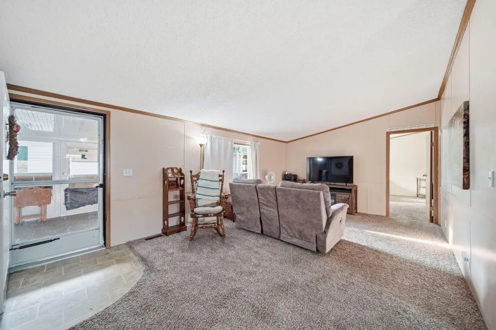 510 Missouri River Court Adrian City, MI 49221