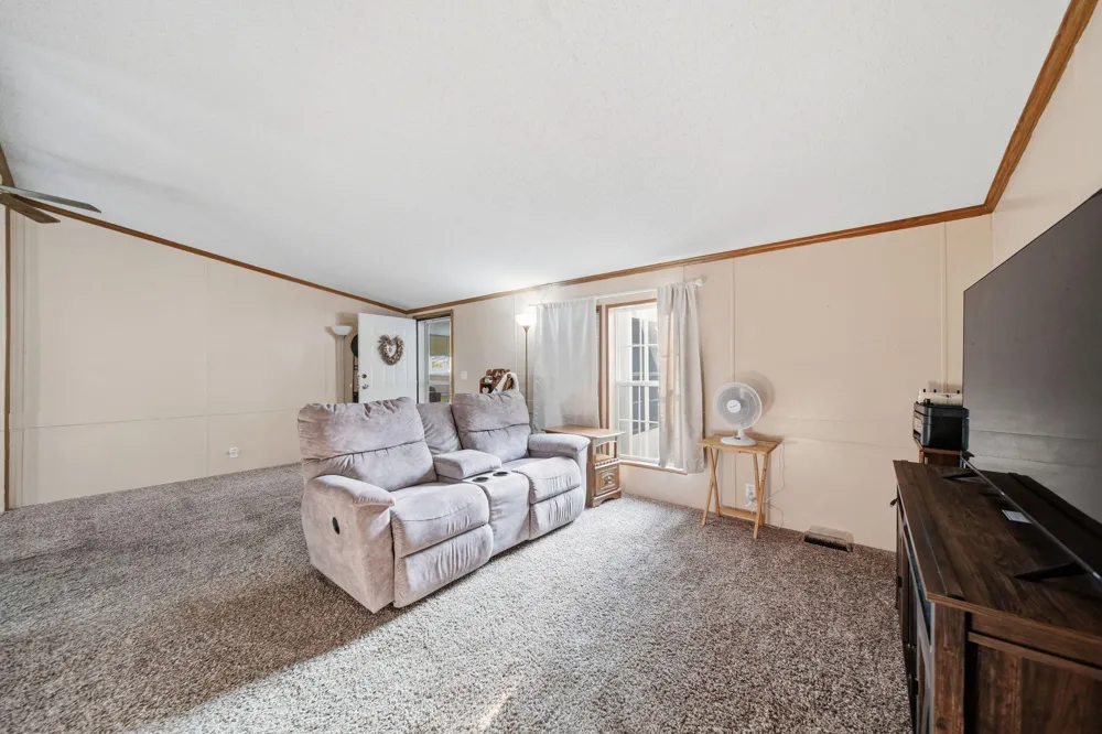 510 Missouri River Court Adrian City, MI 49221