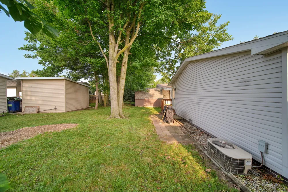 510 Missouri River Court Adrian City, MI 49221